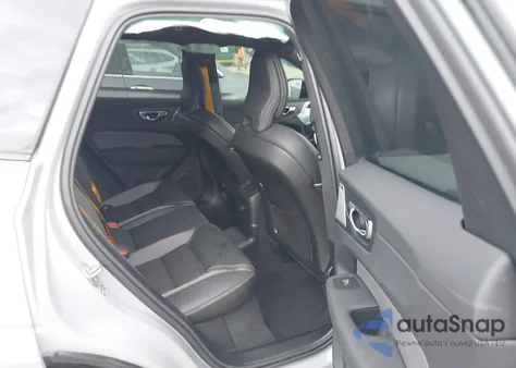 2026 Volvo Xc60 Plug-In Hybrid Polestar Engineered, T8 Awd Electric/Gasoline из США, поврежденный, VIN YV4H60RP4T1336201